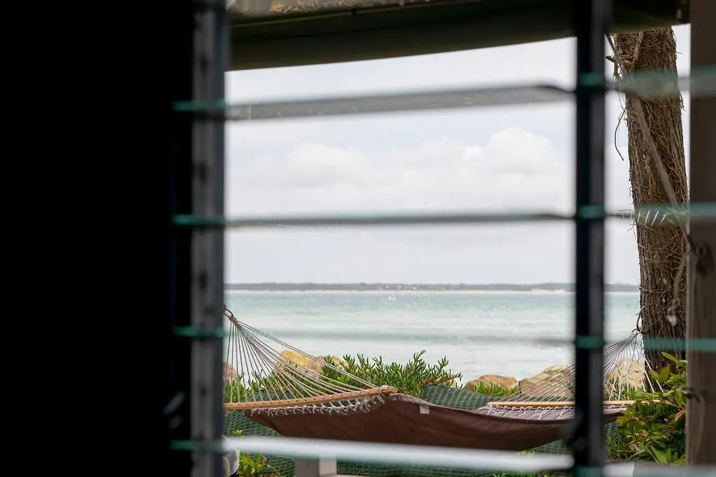 Norm'S Place + Waterfront House + Beachfront Amity Point Australia
